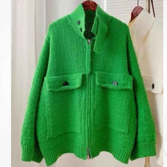 Veveret Sweaters - VEVERET Green Zip Up Sweater Cardigan Large